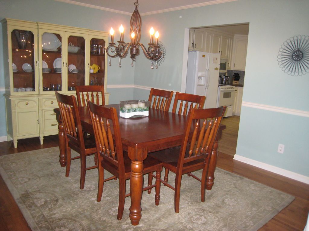 Dining2